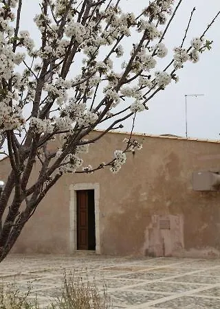 Hotel Eremo Madonna Delle Grazie 3*